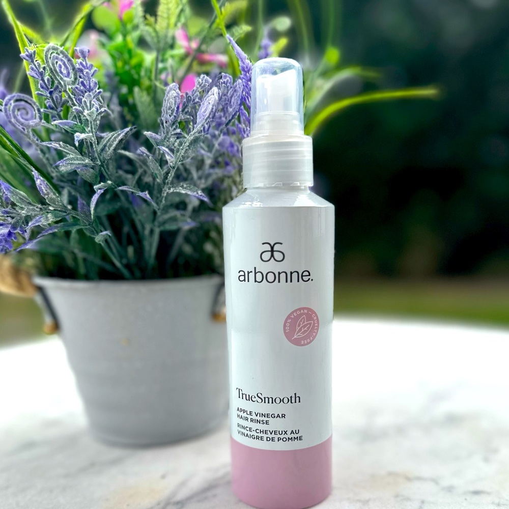 Arbonne TrueSmooth Vinegar Hair Wash